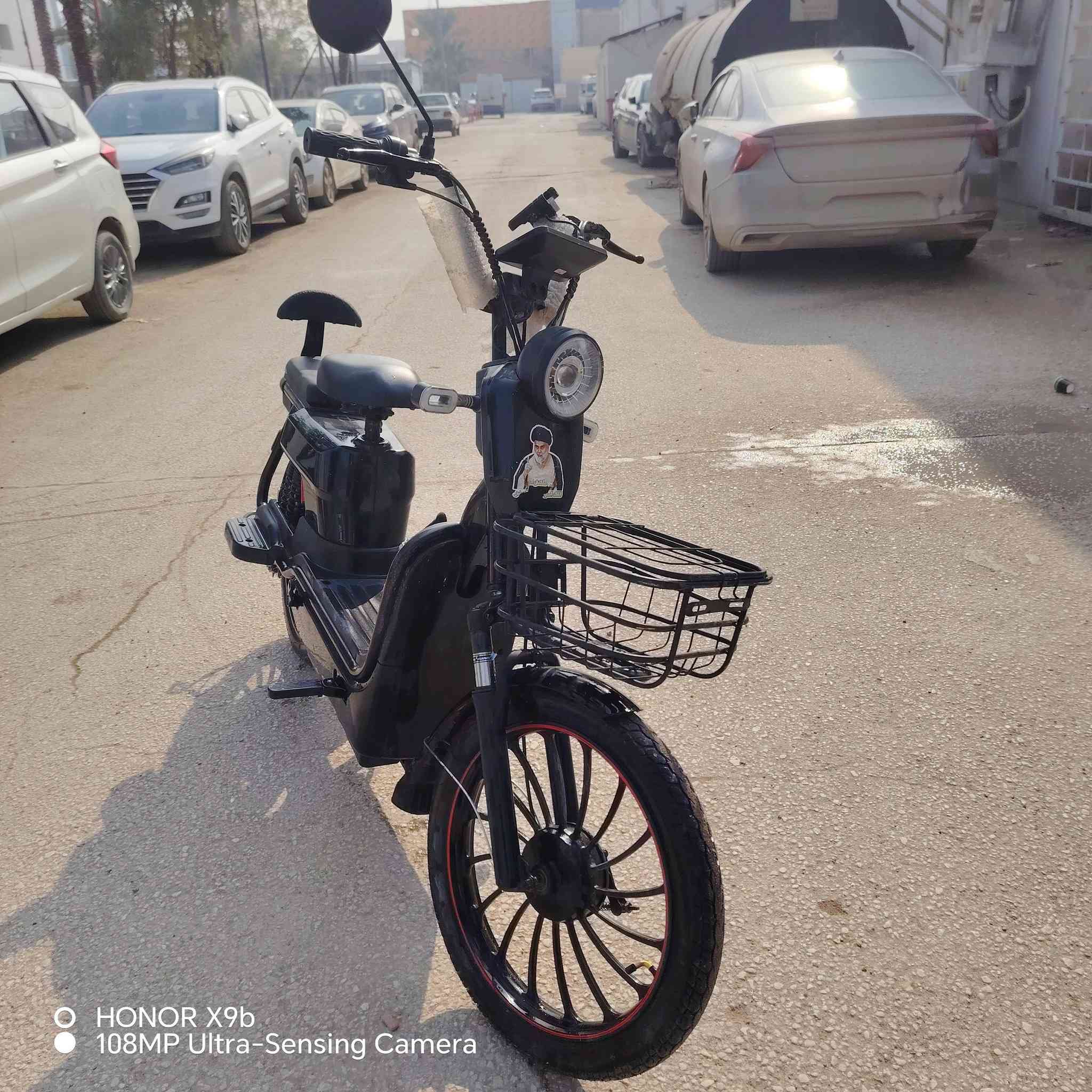 دراجه شحن حجم 20 عل شركه ما مغير بيه شي مكان دوانيه جلبيه ***********  حجيني عل خاص، لشراي فقط
