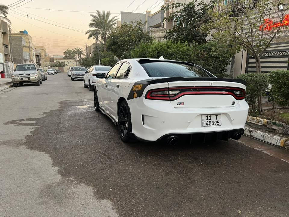 سلام عليكم جارجر موديل 2016 بغداد بسمي سنويه لغاية2030  سوناره مرفق بالمنشور RT 5700 خير من الله السياره تبريدشغال كلشي شغاله صدره امامي خلفي نافضه نفض ومال جناي مكينه بلاديه هيه وألكيره برغي مفاتح بيه وحادثه ناشره بالصوره وسياره كدامكم ولسياره عل أيدي ولبنيد شادله مال SRT سياره صارفه عليه اكثر من سعره بالقران وبالعافيه عل ياخذه مكاني بغداد غير متواجد عل فيس رقمي وبخدمتكم *********** وسعره 170وبيه مجال واني خادم الي متعجبه سياره يدعيلي بالرزق وكلشي اكو بالسوك وماكو RT بهل سعر
