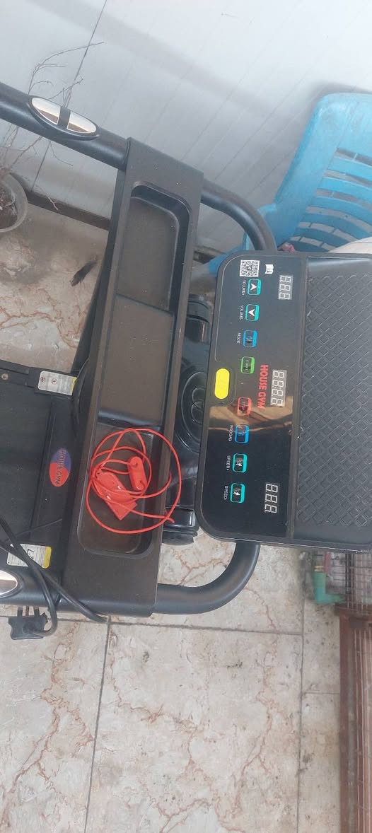 سلام الله جهاز جري +تكسير شحوم سعره ١٦٠ نضيف رقم *********** بغداد شعله
