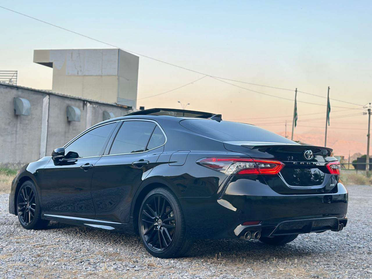 TOYOTA CAMRY 2022 XSE 
سه ياره كه به س بؤنت بؤياخه بيناو گرتن بي ته حديل بي شوخت ئيرباگ ته نها سوكان ته قيوه سه ياركه فول مواسه فات پانؤراما-شاشه گه وره- كوشن هيته ر- هتد سه ياره كه ره قم هه و لير به ناوى خؤمه كتابي جام ره شي له گه له 
ره قم شانسي 4T1K61AK1NU076271 نرخ-٢٣٨$ مه جاليك كه م 
***********
*********** رانية, السليمانية
