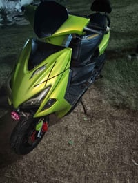 سكنس صيني جاهزه للبيع كله شغال كهربائيات كلها شغاله  السعر ١٧٠ وبيها م...