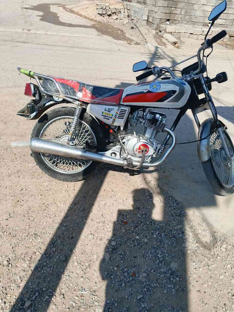 للبيع العنوان شيخ بابا
*********** 
السعر 325 وبيها مجال
