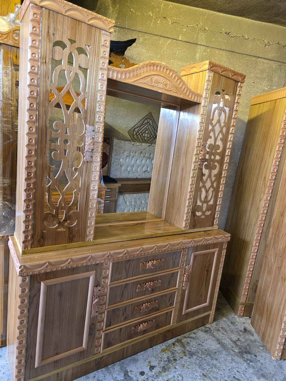 غرف نوم جديده غير مستعمل خشب عراقي صاج الثقيل زان 5ملم 
السعر 750 الف ثابت قفل عرض خاص 

مكان موصل الطلب والستفسار التواصل على الخاص  يتوفر توصيل


**إذا كنت صاحب هذا الإعلان وتريد حذفه لأي سبب، رجاءا أرسل رسالة إلى الدعم الفني**