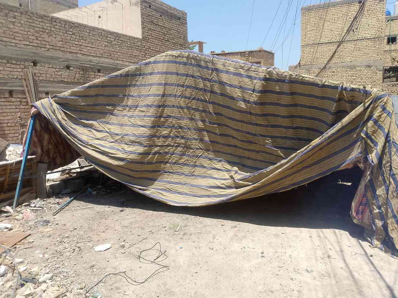 السلام عليكم 
چادر مع حديد 
5اقواس طول 10متر 
650وبي مجال
***********

