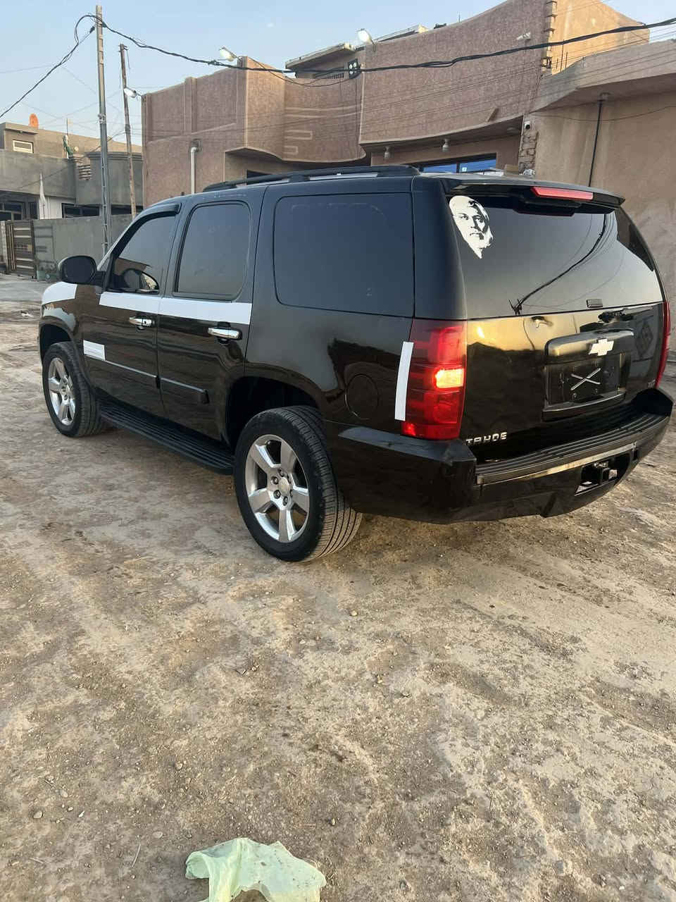 سلام عليكم تاهو للبيع او للمراوس حسب القناعه  
كص قماره فقط باقي كفاله كير مكينه جدد تخم تاير حدادية جديدة كهربائيات كله شغال سياره حلوة وخير من الله 
متومه طبق الاصل سليمانيه 
مكانه واسط 
‏‪***********‬‏
