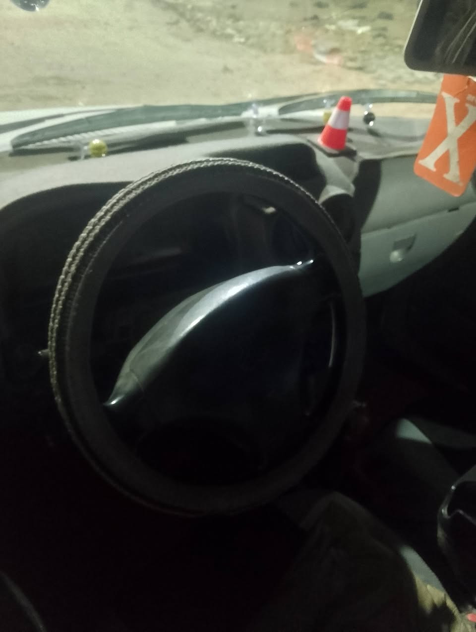 سايبا خصوصي 2012للبيع سنويه صاقطه ومطلوبه 640 ينزل من سعره باتري جديد وداينمه جديده وسلف جديد وتخم بلكات جديد حماوه صفر حتى بالصيف حداديه قبل اسبوع مبدل كير ومكينه خير من الله وهذا رقمي ***********
