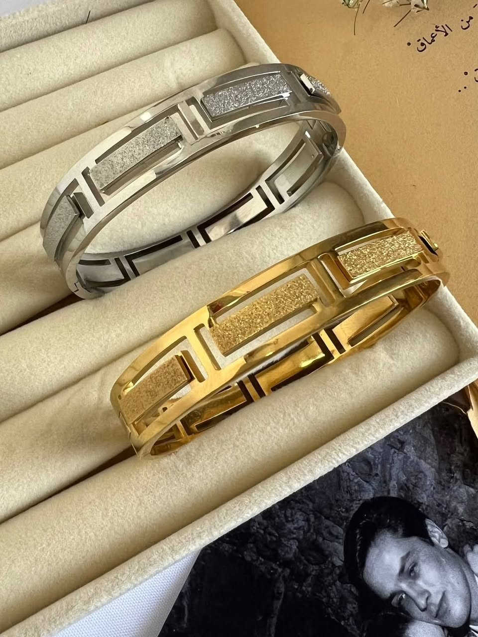 للطلب والاستفسار مراسلة الصفحة
يوجد توصيل لكل محافضات العراق ✨


**إذا كنت صاحب هذا الإعلان وتريد حذفه لأي سبب، رجاءا أرسل رسالة إلى الدعم الفني**