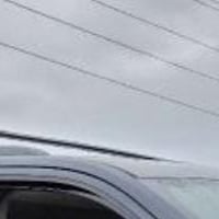 متوفر عكال سكف جيب لاريدو من 2011-2013 للتواصل 07730768240 مال كصه