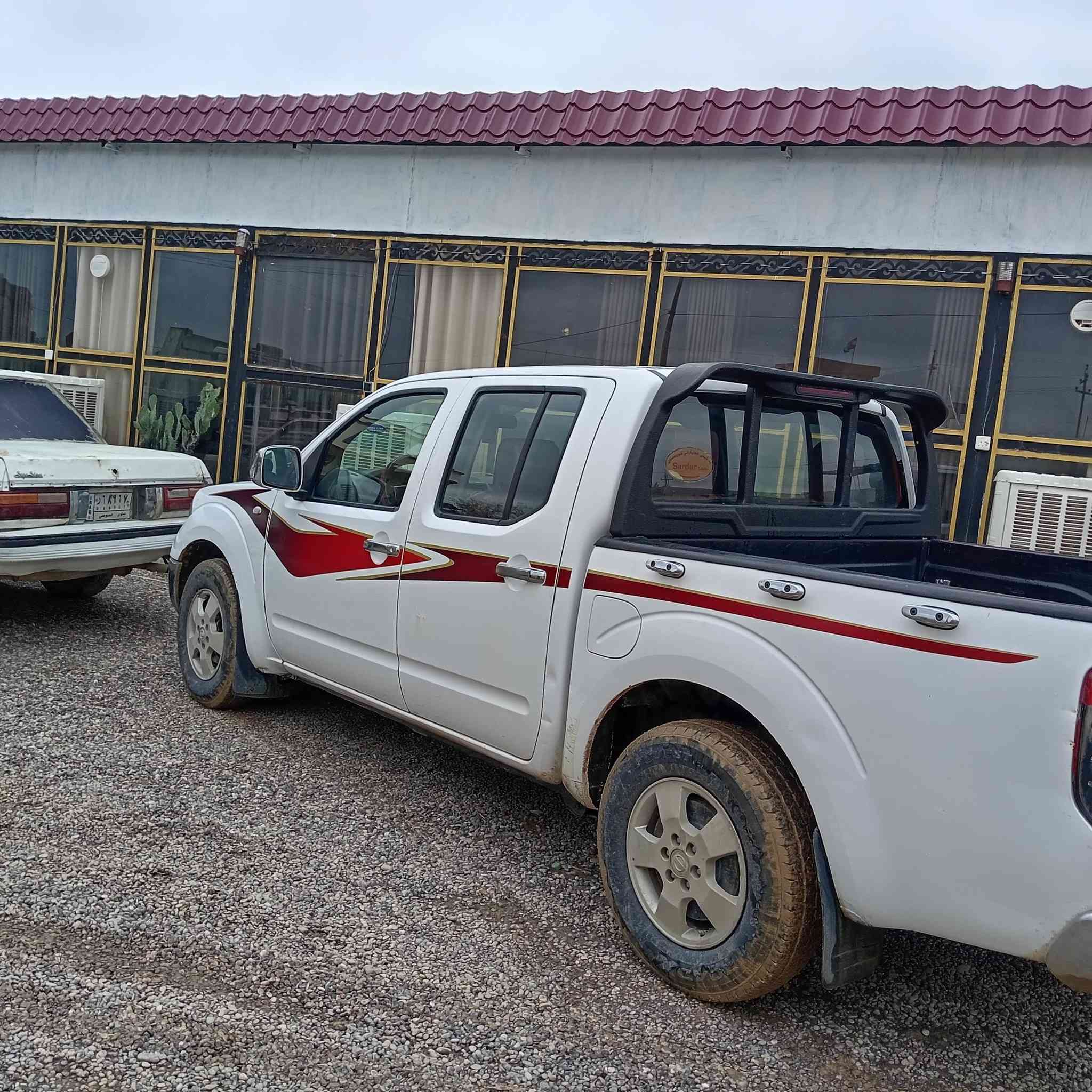 للبيع ومراوس
بكم نيفاره
موديل 2009
كير  شرط محرك شرط
بي بونيد وجاملغ بدون دواخل
مكان السياره القياره الاجمسه
الاستفسار ***********
