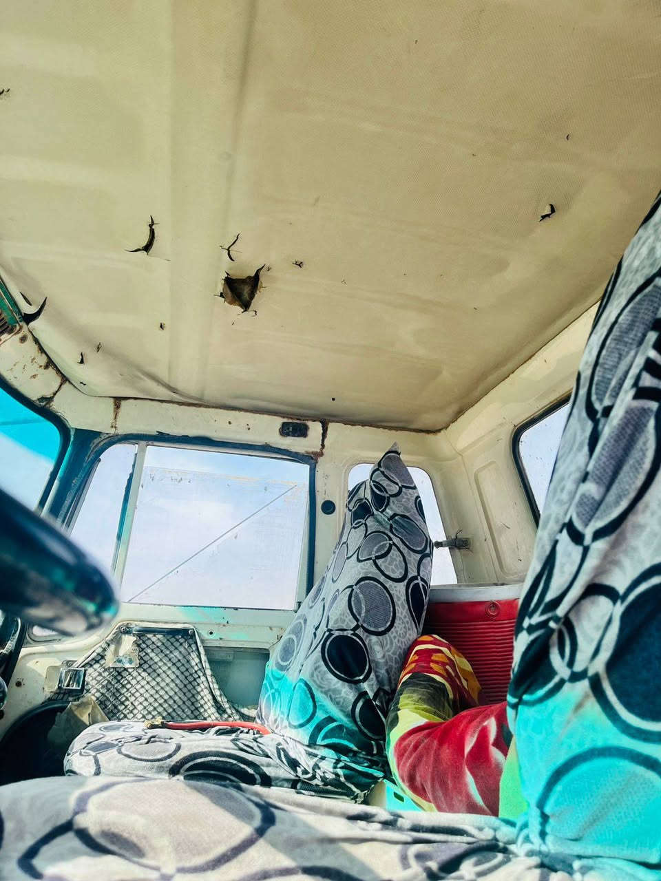 للبيع هينو ٨٢ رقم نينوى حوضيه ماء انكليزي باقي على الاستلام
محرك مجفت جديد 
ستيرن خفيف 
كير عينه صينه بوربن نمر كله مكفول 
شاصي مكفول من تصليح والفطر 
قماره بلاديه ما معمره 
تايرات امامي جديد والوره نص عمر 
تانكي جديد ١٦ الف مكفول من خياس والتصليح مع ٣ قواطع
كهربائيات كلها شغاله 
ماطورات 2 مع صوندات 
سلف داينمو باتري كله جديد 
سياره جاهزه للشغل 
سعر //١٠ مليون 
مكان 🚩بغداد غزاليه 
للاستفسار اتصال فقط رجاءً
❌ لا خاص ❌❌⛔🚫🚫
‏‪***********‬‏
‏‪***********‬‏
