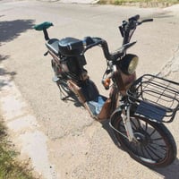 دراجة شحن HIS للبيع 100/100بطاريات4 شغالات بيها 2سويج وبصمة وحده قفل ت...