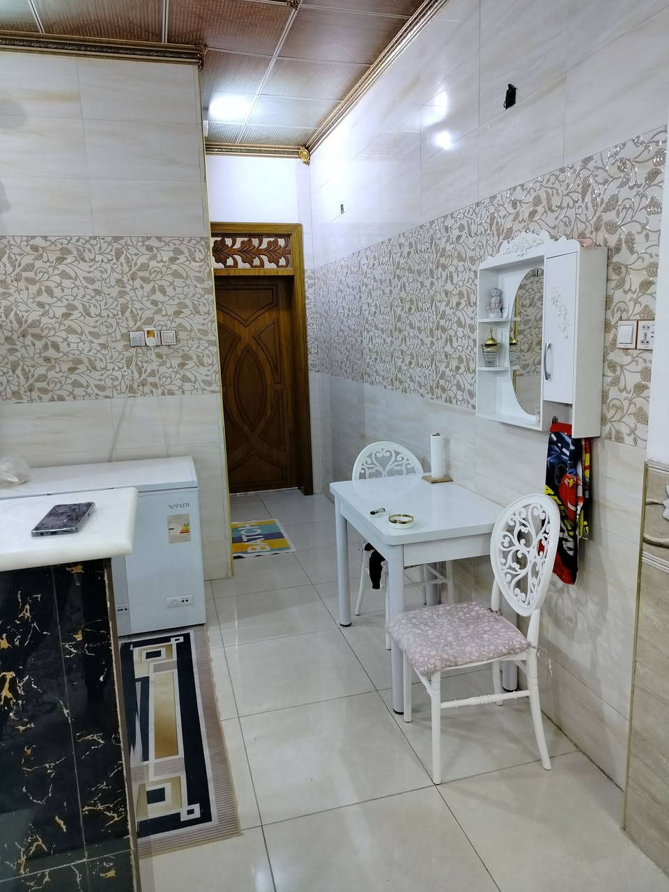 السلام عليكم بيت البيع طابو صرف بسمي حي الانتفاظه الثانية 100متر سعر 215/ ***********
