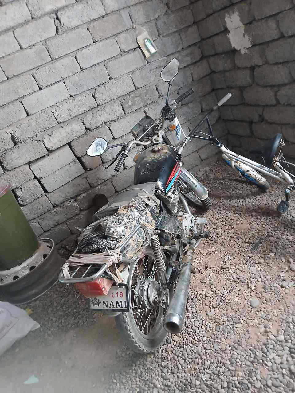السلام عليكم ماطور للبيع جاهزشغال السعرالمطلوب ٢٢٥وبي مجال قليل اتصل ودلل بيع مستعجل***********
