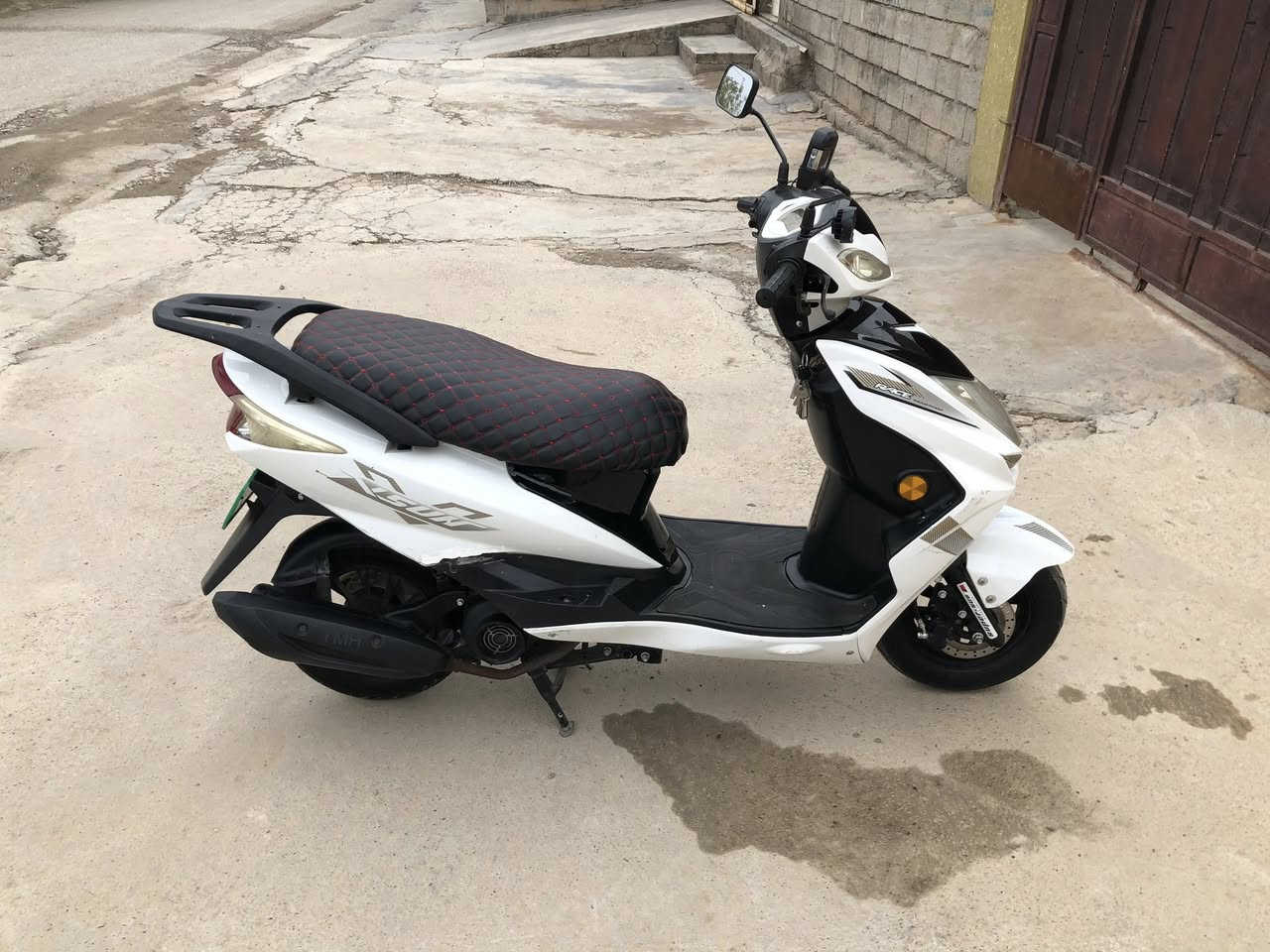 سلام عليكم سكنس للبيع موديل 24 فول مواصفات محرك بل شرط مامفتوح كابريتر بلادي نكرە سلف  شغال دشبول الكترونی ماشي۲الف بعدە جدیدسعرە٦۷٠بي مجال🫶🏽


**إذا كنت صاحب هذا الإعلان وتريد حذفه لأي سبب، رجاءا أرسل رسالة إلى الدعم الفني**