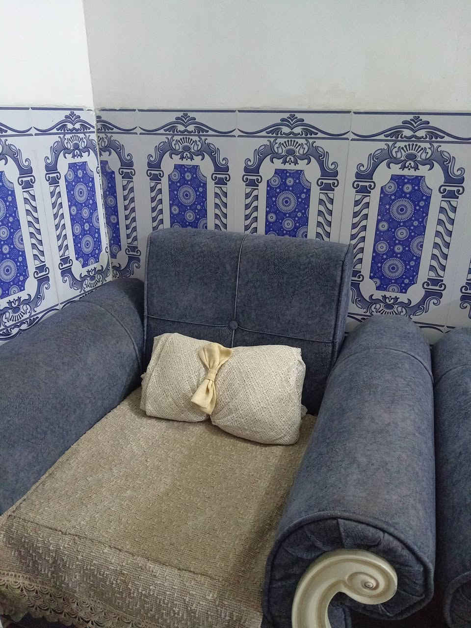 للبيع 150وبي مجال للتواصل ***********
