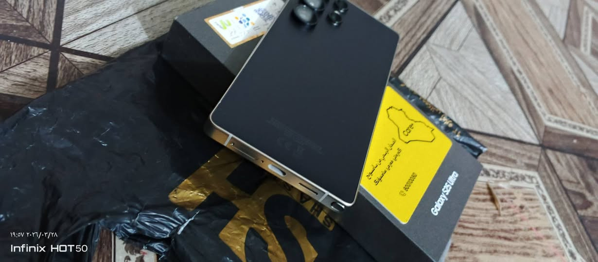 اس 25 الترا ذاكره 256 رام 12 لون اسود اطار سلفر تيتانيوم وكالة الوطني مستخدم ١٠ ايام فقط حاله حال الجديد مكفول من الزلغ السعر مليون ٢٢٥ مكان بابل الهاشميه ***********
