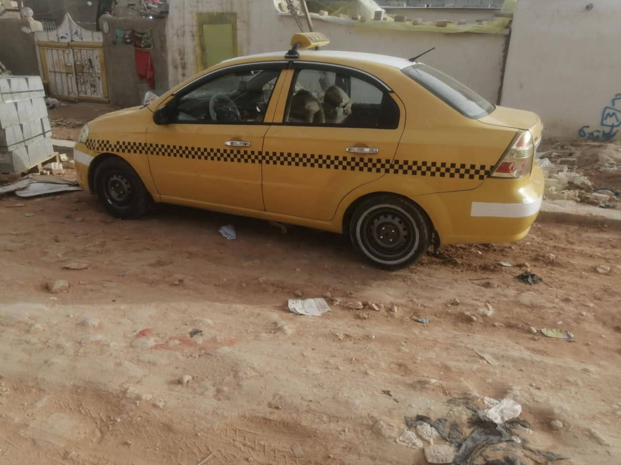 سلام عليكم افيو موديل   2009.       👌مكفوله من ضربه وصبغ تبديل.            👌مكينه بيه خيط بخر خفيف بدون تنقيص         👌رقم نجف انكليزي.            👌سعر 55وبيه مجال             👌العنوان نجف             👌رقم تلفون ***********
