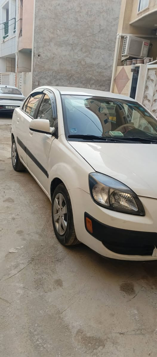 اسلام عليكم كيه ريو 2009الون ابيض مكينه وكيرخيرمن الله تبريد شغال الجام جوبي الرقم انكليزي للاستفسار ***********
