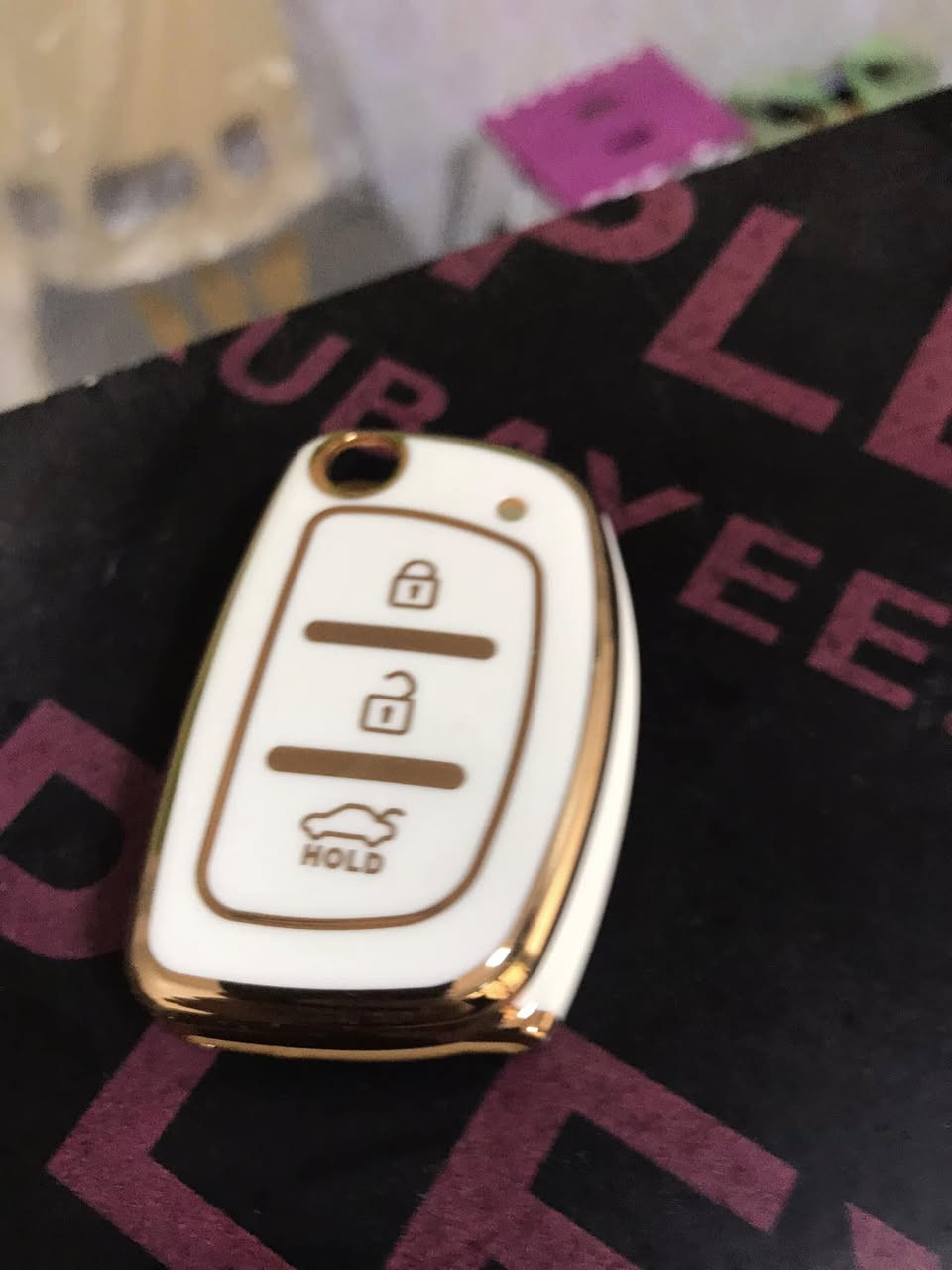 يتوفر لدينا كفر ريمون انوع السيارات مع مفاتيح كراون TOYOTA أصلي..
العنوان النجف الاشرف الحيرة الشارع الطولي ***********
