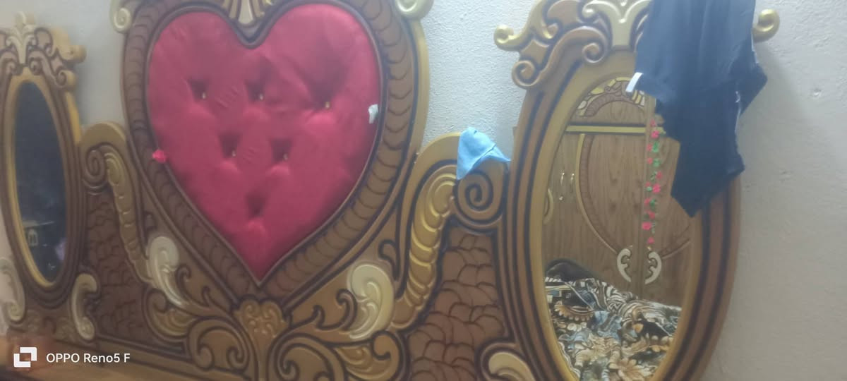 غرفه نوم للبيع 700 وبيهه مجال *********** الغرفه جاهزه وجديدة
