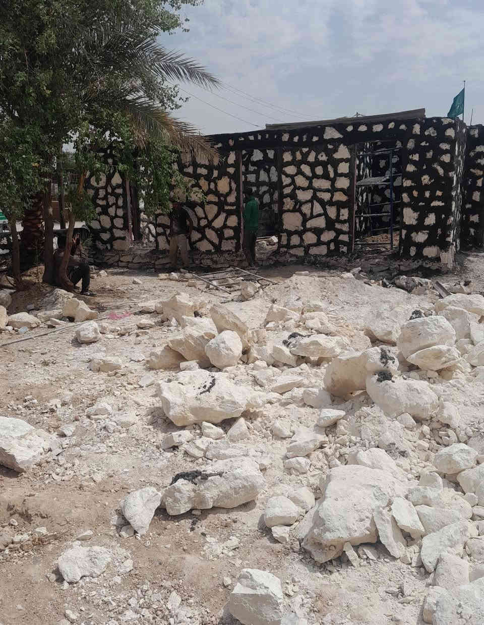 لبناء الحجر كرتسة وعمل الاستفسار الاتصال على الرقم التالي ونسالكم الدعاء ***********
