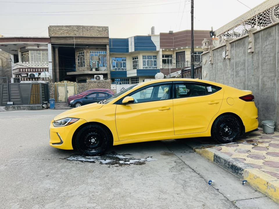 هونداي النترا موديل 2017 كير ATM وارد امريكي صور الحادث بالمنشور  بدون لغد ولا شاصي ولا حوض  ماشيه 86 حقيقي
مكينة گير حدادية تبريد على الفحص
حجم المحرك 2000 دوش المرغوب لا تبخير ولا تنقيص
رادار امامي رادار جانبي رادار خلفي
تحكم ستيرن
شاشة 
كامره دواره 
تدفئه تبريد 
لايتات زنون
لد امامي خلفي 
مكان السيارة بغداد
رقم بغداد  دولي بسمي تحويل ثاني يوم  مصفره هيئه وغرامات 
أي استفسار  ***********
