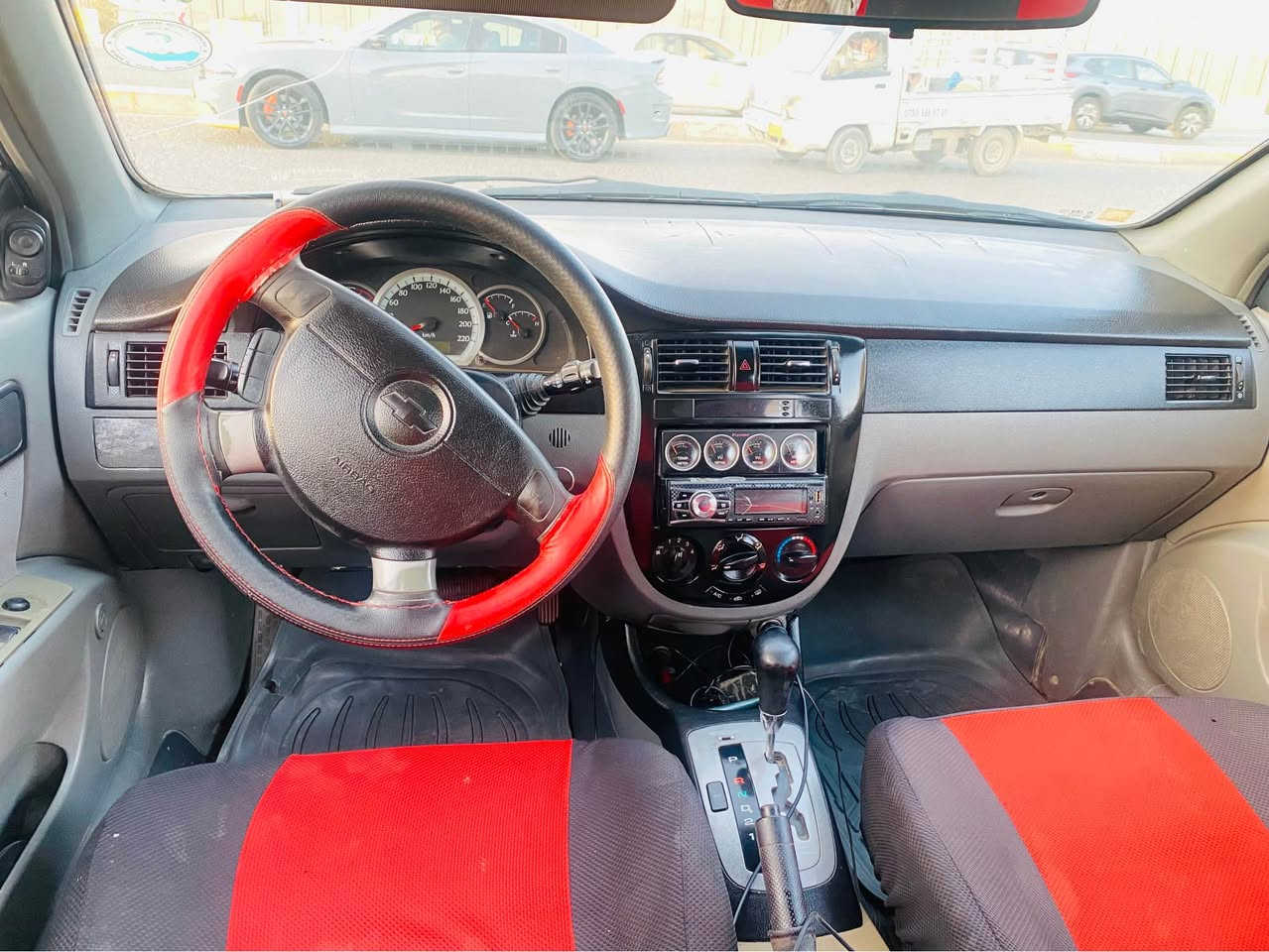 ئوبترا 2009
سياريكي خاوينه بي كيشه ي
سبخ عام نيه من به سبخ عام ده فروشم
بي ناوگرتن 
*********** أربيل, العراق
