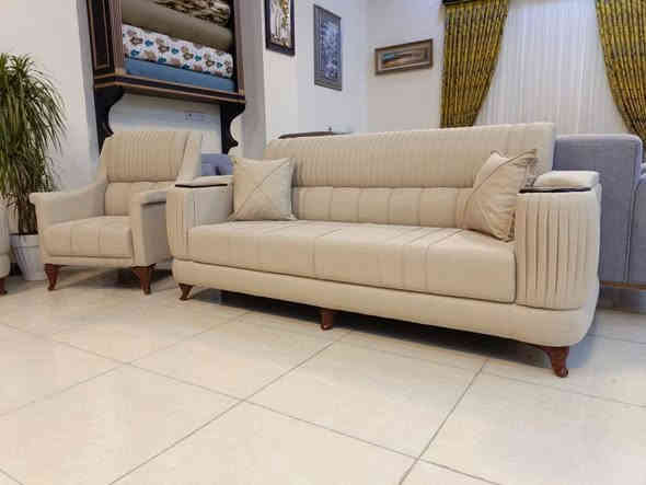 معمل جوهرة العرب للتخم ✨
صناعة محلية… جودة عالمية 💎

ندلع بيتك بأحدث موديلات التخم وبأفضل أنواع الإسفنج والأقمشة.
شغلنا مضبوط، قصّات نظيفة، وتفاصيل مرتّبة من أول مسمار لآخر خيط.

✔️ تفصيل حسب الطلب
✔️ أسعار تنافسية
✔️ كفالة على الشغل
✔️ توصيل لكافة المحافظات
مقعد بلوك اسود 
أسفنج مميز اول
 يوجد لدينا مندوب لأخذ القياسات في جميع المحافظات 

اختار موديلك… واحنا ننفذّه بذوقك ولمستك.
بيتج يستاهل الأجمل، واختيارج هو جوهرة العرب 🌟

للحجز والاستفسار راسلونا.  واتساب***********
***********اتصال
عنوانه السماوه/الخضر/صوب الامام
