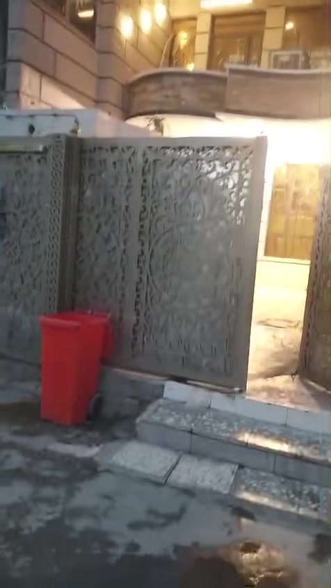 سلام عليكم بيت بغداد بلديات حي التراث المساحه 120 بيت بناء حديث رقم الهاتف *********** متوفر واتساب السعر خاص ومناسب
