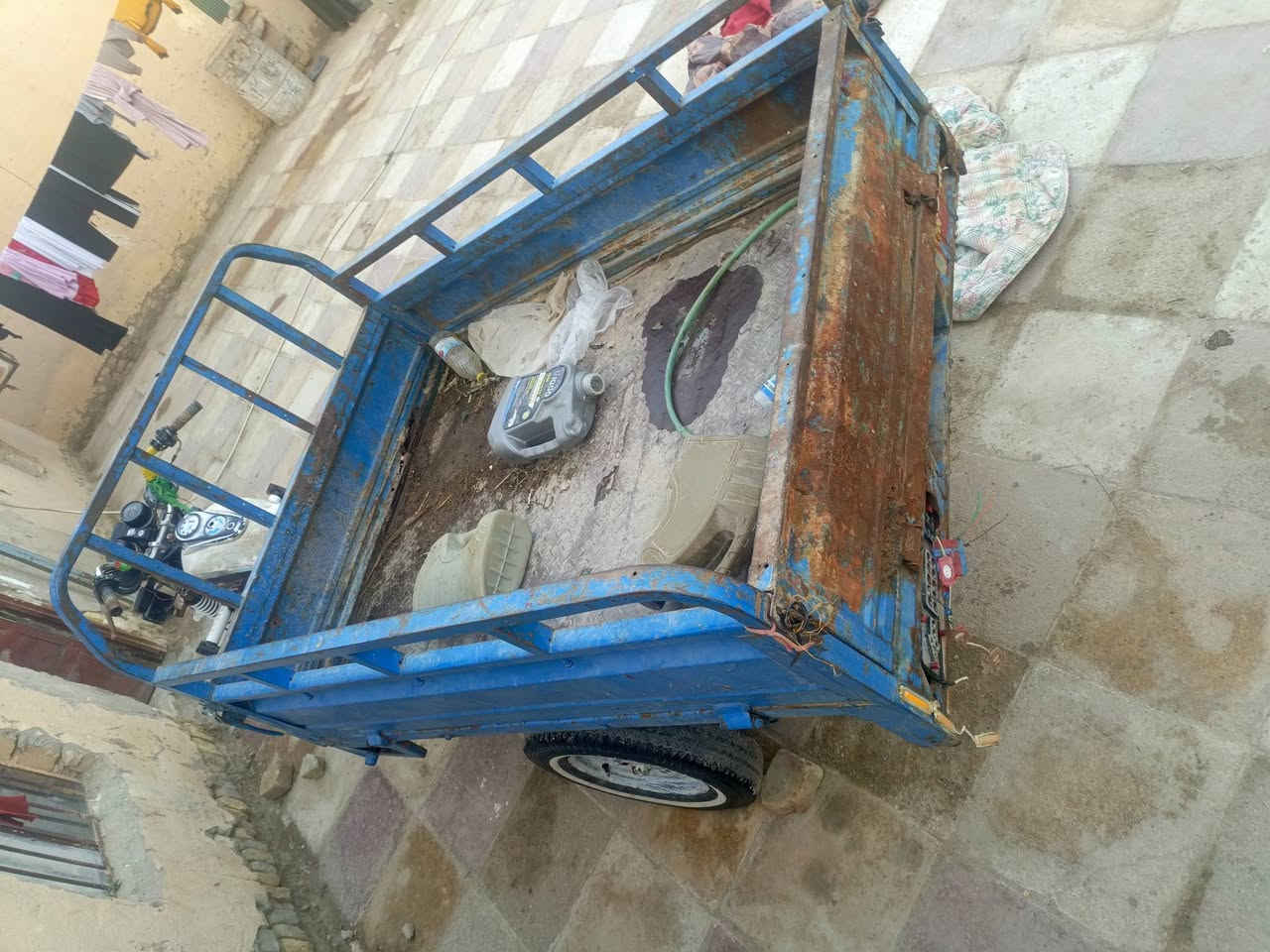 السلام عليكم ستوته البيع موديل 2014ستوته حلوه احله في الصور مكاني ناصريه كهرباليات جديده مكينه جديده اكسن جديد كلك كلك كلك السعر 750وبيه مجال الطيبين ***********
