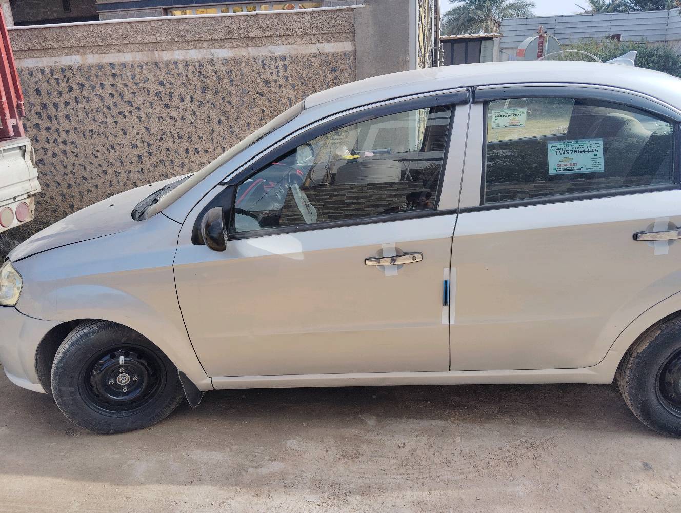 السلام عليكم 
افيو 2007 خليجي مكفوله من الصباغ بيه بارد فقط موجود سونار كير عادي مسكر باسمي تحويل ثاني يوم جاهز شغل واطلع 