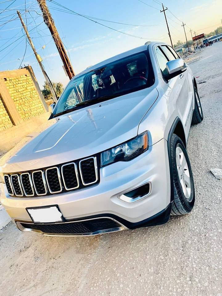 جيب شيروكي 2012 كلين داخله محدث 2018 للجماليه مع طخه جاملغ ايسر مرجع بارد فقط
رقم بغداد سنوية لـ27 بأسمي تحويل ثاني يوم

* محرك 3600

* بصمة ٣ ابواب 

*بصمة تشغيل عن بعد

*لايت لد زنون

*ويل كب كروم

*تحكم ستيرن 

*تحكم مري

*تخم تاير جديد

*كير مكفول 

*تبريد قطعتين

*كاميرا خلفيه

*حساسات

*شاشة جبيره

*فور ويل

*كشنات جلد

*وضعيات تخزين ميموري

*سستم 8سماعات محيطيه 

*يدات كروم

وبقية مواصفات الجيب المعروفة

السعر 162 وبيها مجال للطيبين

للاستفسار 
***********
