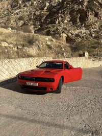 دوج جالنجر 19🔵 sxt  ‏‎تشغيل عن بعد 🔵  ‏‎مقاعد جلد🔵  ‏‎دخول ذكي🔵  ‏‎مقع...