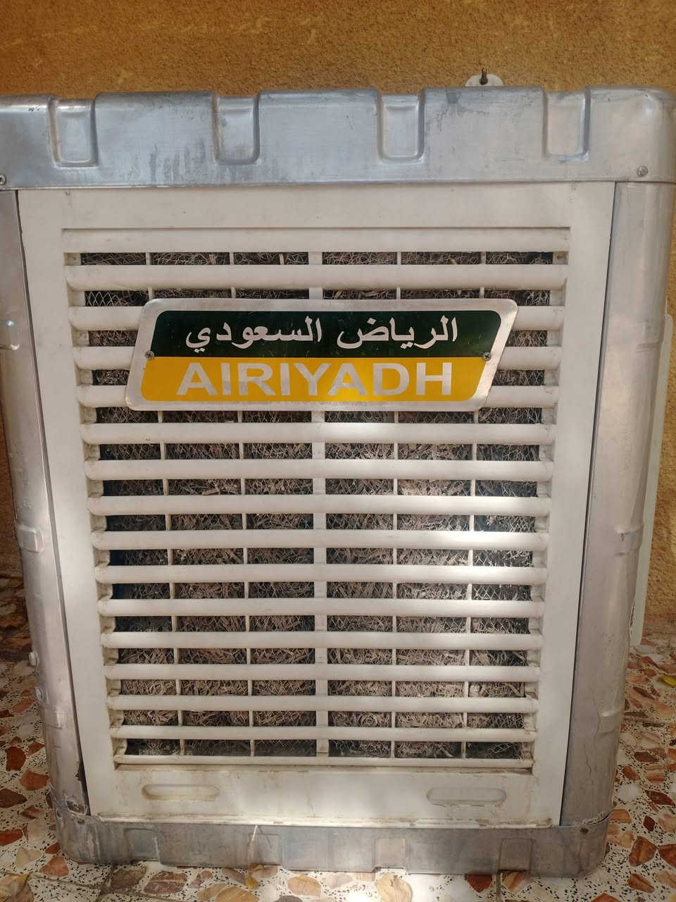 مبرده للبيع ع فحص السعر 100 للستفسار ع رقم ***********
