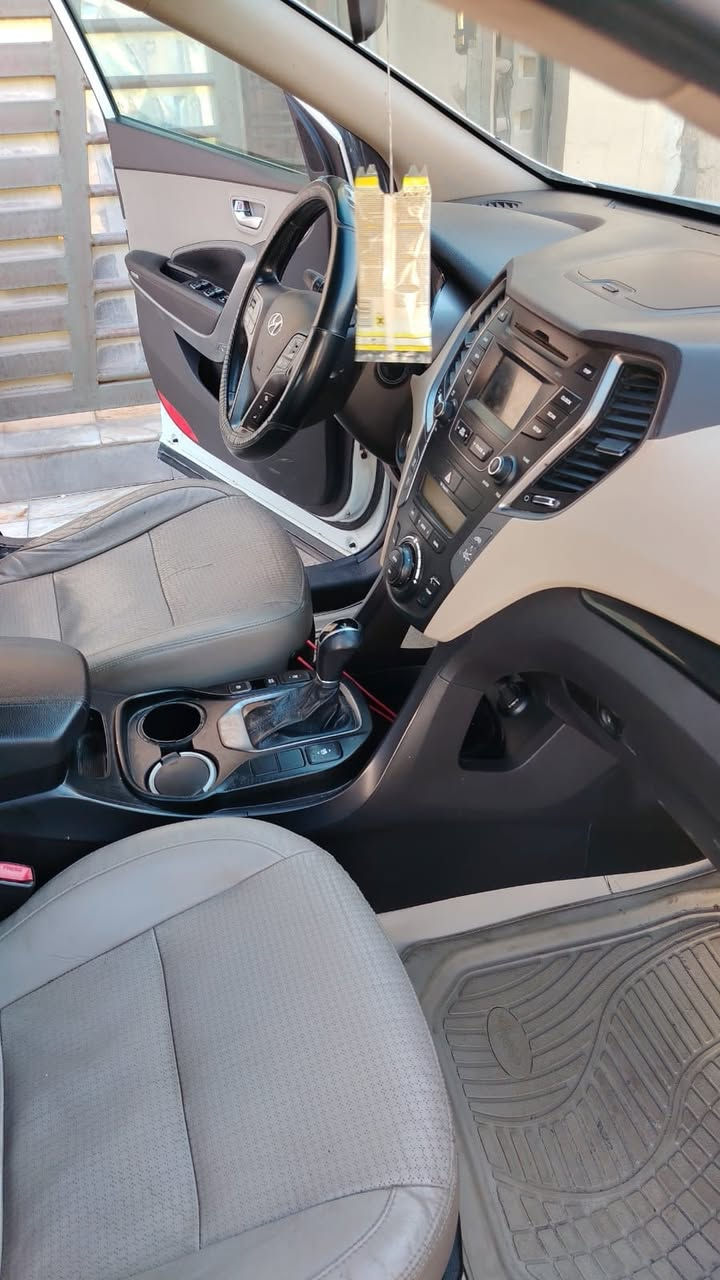 سنتافيا ١٣ خليجي فول مواصفات بدون ضربة سيارة نظيفة


**إذا كنت صاحب هذا الإعلان وتريد حذفه لأي سبب، رجاءا أرسل رسالة إلى الدعم الفني**