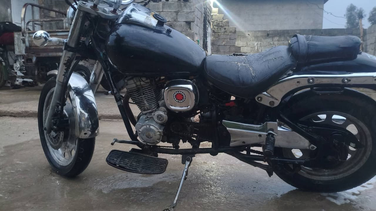 سلام عليكم هارلي للبيع 350. وبيه مجال   او مراوس بدراجه اربعه دايون  ***********
