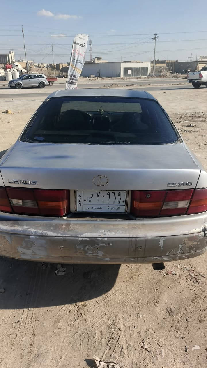 السلام عليكم
لكزز موديل ٢٠٠١ حادثها بنيد فقط بدون دواخل 
السياره جاهزه للاخير شاشه و كامره
سنتر لوك تخم تاير وويل كب 
راديتر  جديد تخم نوزلات تخم مجول 
عبوه فيتبم جديده كير ومحرك كفاله 
صارلي شهرين شادهن شرط، قبق ولفات مامفتوح
رقم بصره راعيها بالناصريه يريد تحويل 
مكاني ناصرية مركز السعر ٤٣ وبيها مجال 
***********
