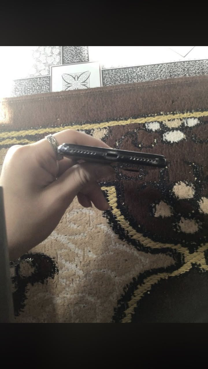 سلام عليكم ايفون ٧ بلاص للبيع 
ذاكرة ١٢٨
بطاريه ٨٨ 
جهاز نضيف امانة الله كلشي مابي لا يصرف ولا شي شحنه زين ويكفي وقت طويل وسماعاته كامراته جهاز مكفول عام كلشي مابي ابدا
مكاني مدينه الصدر 
شعندك مراوس نزل 
سعره ١٠٠ قفل


**إذا كنت صاحب هذا الإعلان وتريد حذفه لأي سبب، رجاءا أرسل رسالة إلى الدعم الفني**