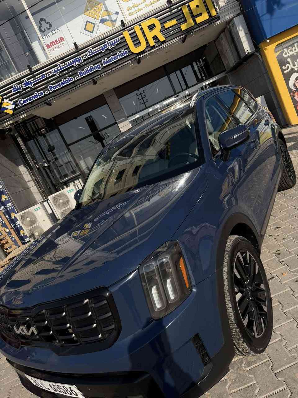 تلرايد 2023 السياره فول اعلى فئه حادثه فقط بنيد بدون شواصي بدوان دواخل كلكراف فتحتين كشنات جلد  غرفه بيضه 5 كامرات اشاير مري مري شفط بردات بلادي 7 راكب كشنات تدفئه تبريد شحن واير لس السياره فول اعلى فئه *********** مكانه كربلاء رقم الشاصي موجود بلصور  السعر 33 الف وبيه ومجال
