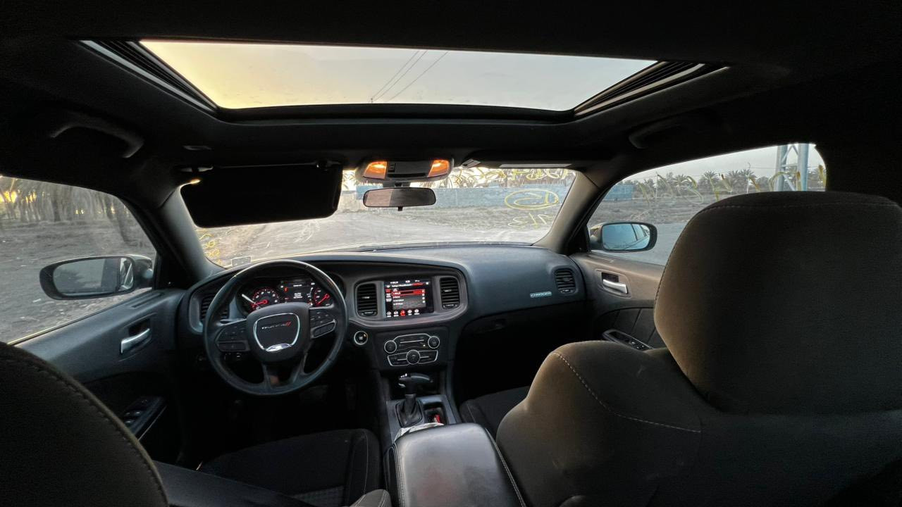 سلام عليكم بيع فقط
جارجر موديل 23   
محرك 3600
رقم اربيل تريد وكاله او تحويل حاضر
صور الحادث مرفقه
ماشيه 36
السعر 207
للاستفسار ***********
