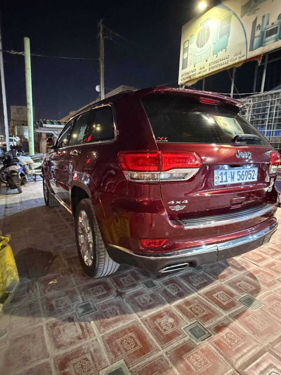 السلام عليكم
جيب سومت  خليجي وكاله هارلم

موديل 2020 

فول مواصفات

 كفالة عامة 

* محرك 8 V 

* تحذير الخروج عن المسار . 

* جگات امامي خلفي .

* دفع رباعي 4x4 

* المقاعد الأمامية كهربائية .

* ذاكرة لحفظ وضعيات الجلوس . 

* المقاعد الأمامية  تبريد وتدفئة . 

* المقاعد الخلفية مع تدفئة . 

* انظمة القيادة .

* نقطة عمياء ..

* مقود السائق كهربائي . 

* تدفئة ستيرن . 

* سقف بانوراما .

* شاشه كبيرة مع نفكيشن GPS . 

* كشافات ضباب بروجكتر زنون . 

* تشغيل عن بعد .

* صندوق كهربائي .

* حساسات أمامية . 

* حساسات خلفية .

* كاميرا خلفية .

* مرايا متحسسه للضوء العالي . 

* محدد سرعة . 

* نظام بريك اوتماتيكي 

*نظام صوت هارمن كاردون

* شاشات 3

* رادارات .

* المسافة المقطوعة 47

* وبعد هواية مواصفات .

———————-

* السعر (340) وبيها مجال 

مكان السيااره كربلاء

***********

سونار السياره موجود ويا صور
