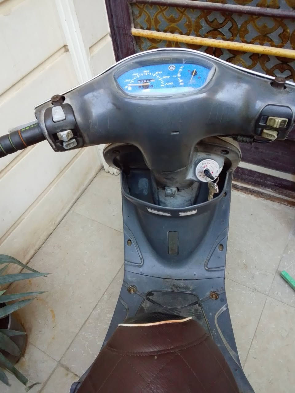 ماكس منغولي موديل 2008 بوشه 49 مفتوحه كهربائيات كلها شغاله اشاير هورن سكن لايت عداد بك لايت نگره سلف بكل وقت شلعه حلوه محرك ناعم  السعر 450 وبيها مجال قليل العنوان كربلاء شارع احمد الوائلي خاص موجود او تصل ع رقم
***********
