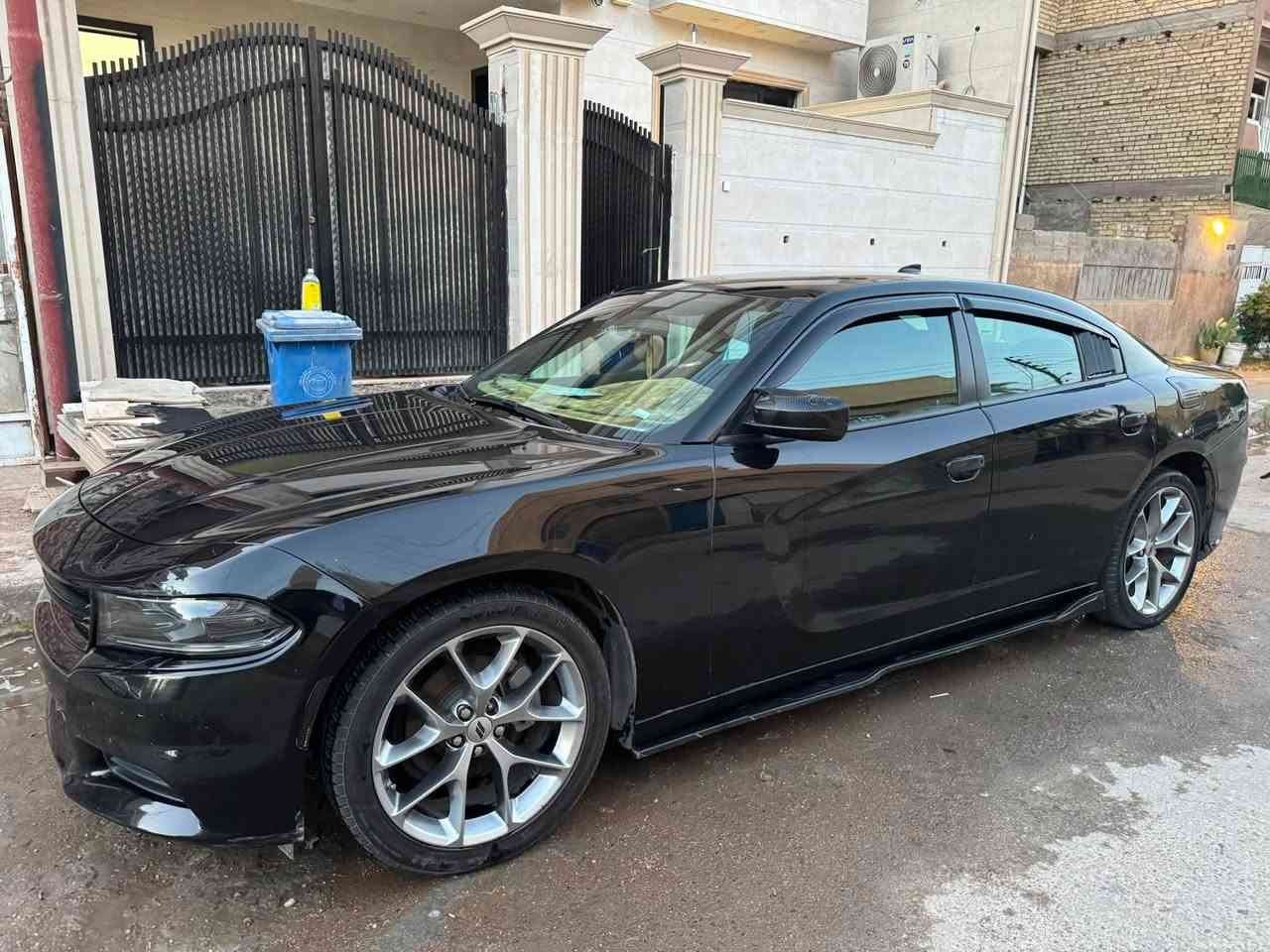 تشارجر
مديل 2023 دخول بأسمي

السرعة مقفولة ع بلادي 

مواصفات sxt 

كفالة من صبغ بجم كبس 

حادث موضح بالصور راجع بارد 

المكان / بغداد البياع 

السعر 245 وبي مجال

الرقم ***********
