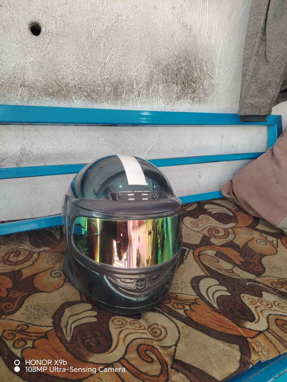 خوذه دايلم للبيع رقم 
***********
