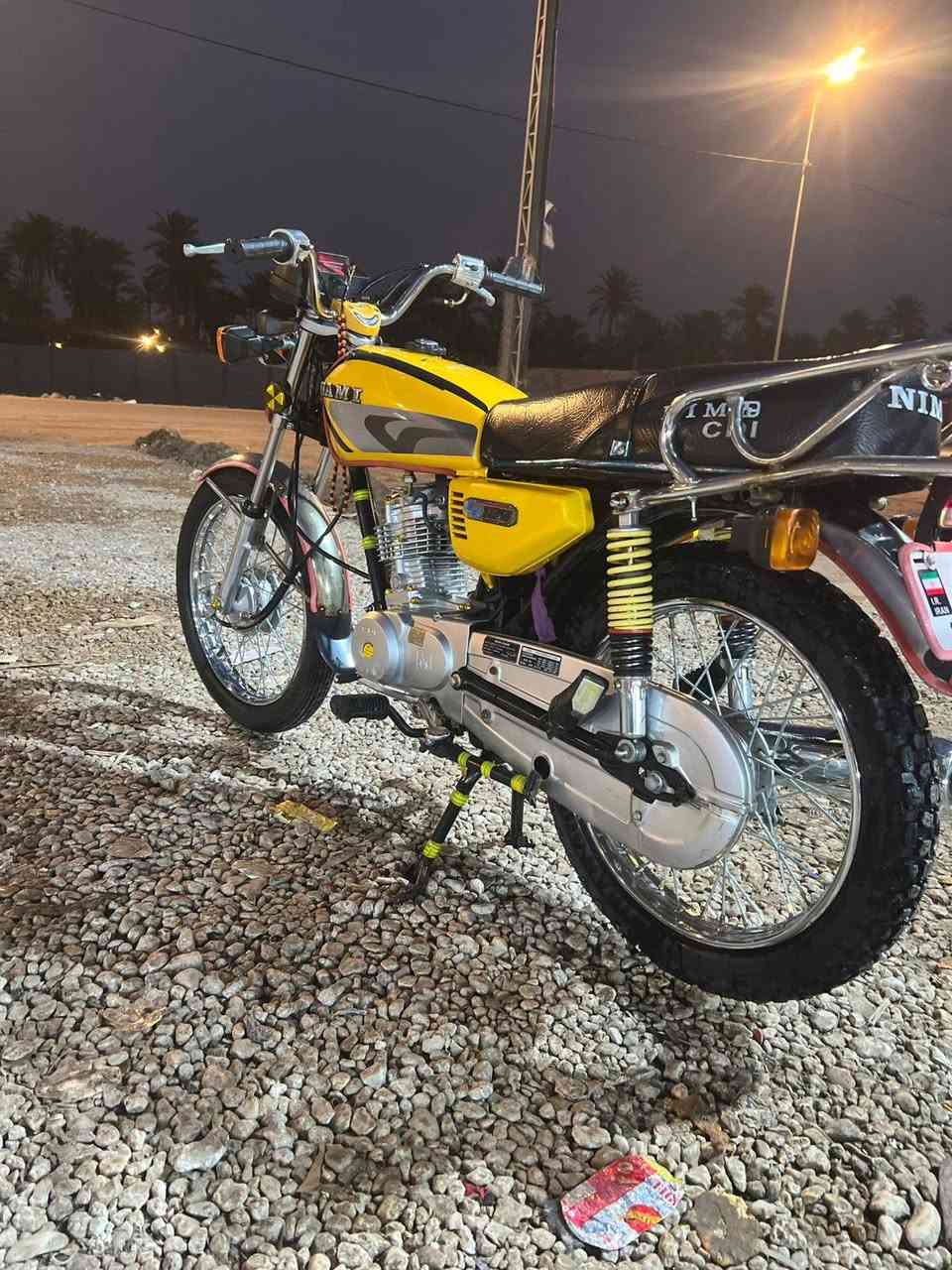 السلام عليكم للبيع دراجه تياز موديل 25 اوراق كامله مكفولة كفاله عامه اتصال ***********
