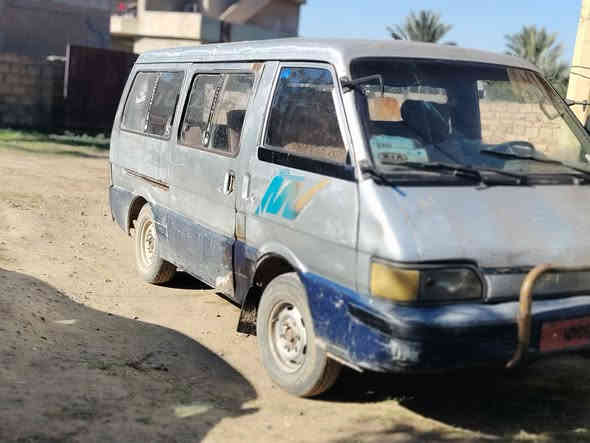 كيه بسته موديل 93 رقم ديالى شرط الوكاله كير ومحرك جدد باتري جديد تواير جدد باور شغال السعر 15 وبيها مجال للاستفسار الاتصال على الرقم *********** يرهم مراوس
