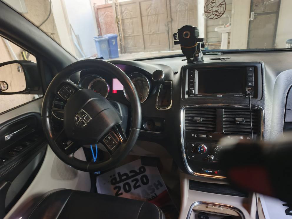 سلام عليكم دوج كرفان سيارة كلين سيارة جديدة حلوة مواصفات السيارة sxt سعر 205 الاتصال *********** بغداد, العراق
