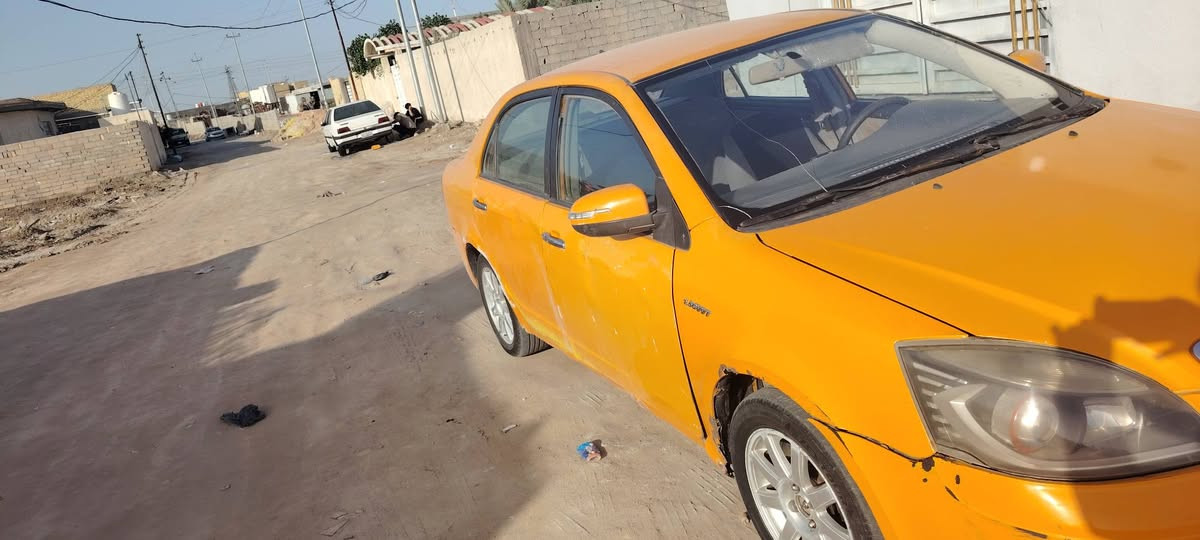 جلي موبل موديل ١٢ كير مكينه شرط لاتنقص ولا تبخر حداده ومشط وبو كله جديد كلج خفيف نمر ماتحس بيهن ناعمات تايرات ٨٠بلميه كهربائيات كلهه شغاله ترايهه كلش حلو مال عله باب الله سعر ١٥ سنويه عضم نافذه بل ٢٤ الك يمي بس راعي هيئه ماعرف شكد  عل مشتري مرور ماعليهه ولا الف مكان ناصريه ***********بيع او مراوس عادي
