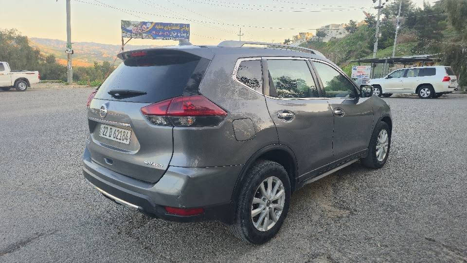 نیسان ڕۆگ 2019   ـSV  کوشن ساردوو گەرم  99 میل ڕۆشتووە 5 پارچەی بۆیاغە  ***********
*********** أربيل, العراق
