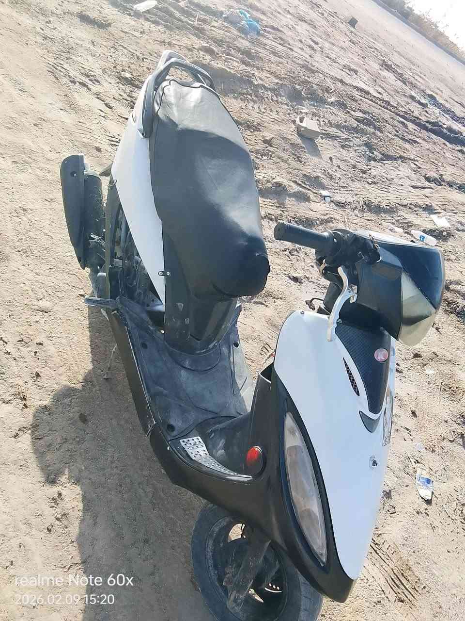 السلام عليكم دراجه كامكو G4 للبيع
دراجه ناعمه وحلوه وسريعه شغاله نكره سلف بأي وقت لايت عالي ناصي هوره والباقيات شغالات عوزهن بس ربط يعني ترتبها شويه ترجع بلاد صالنصه رياضي FM اف ام (ما مفتوحه بس ولفات) السعر ﴿310 ﴾راسلني خااص موجود


**إذا كنت صاحب هذا الإعلان وتريد حذفه لأي سبب، رجاءا أرسل رسالة إلى الدعم الفني**